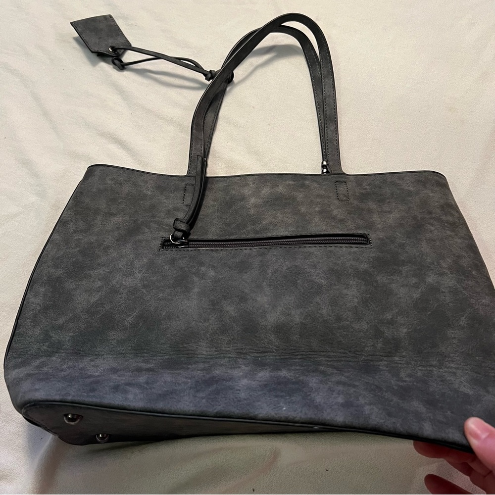 Women’s large hand bag/ tote. With medal X on the straps. - Picture 2 of 15